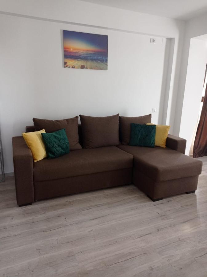 Apartament Lulu Mamaia Nord, 3 Minute De Plaja Navodari Exterior photo